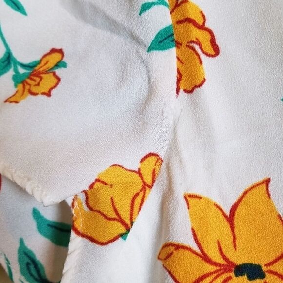 NWOT Lush Tie Front Floral Dress - Picture 4 of 8